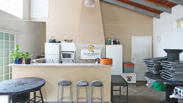 Casa Condominio em Porto Alegre, no bairro Cascata, com 3 dormitório(s), e 3 ban