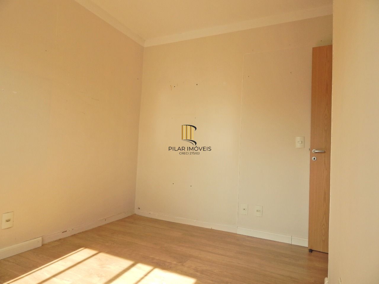 Ótimo apartamento com 3 dormitórios.