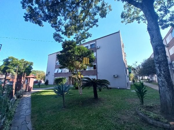 Apartamento em Porto Alegre, no bairro Cavalhada, com 3 dormitório(s), e 3 banhe