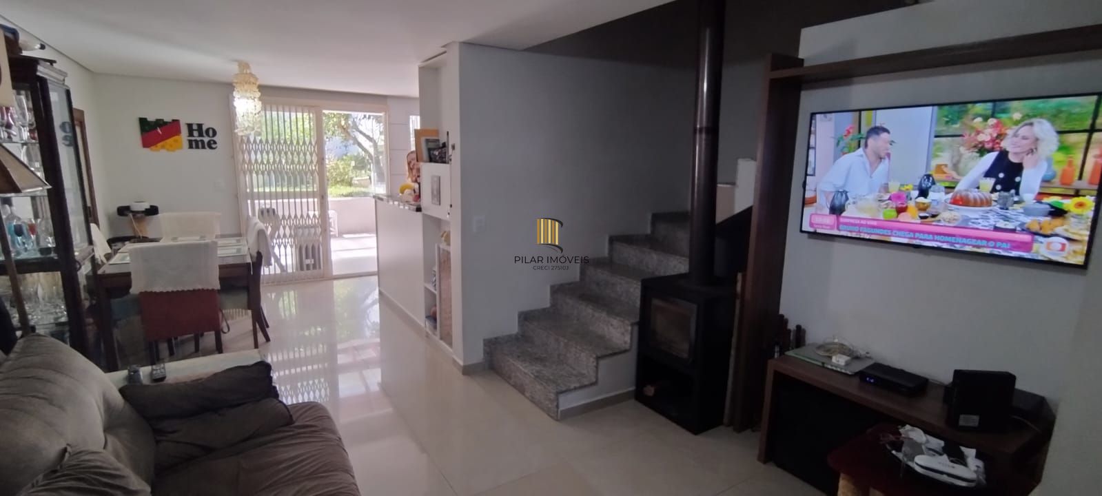 Linda Residência com 3 dormitórios, sendo 1 suíte á venda no Imperial Parque.