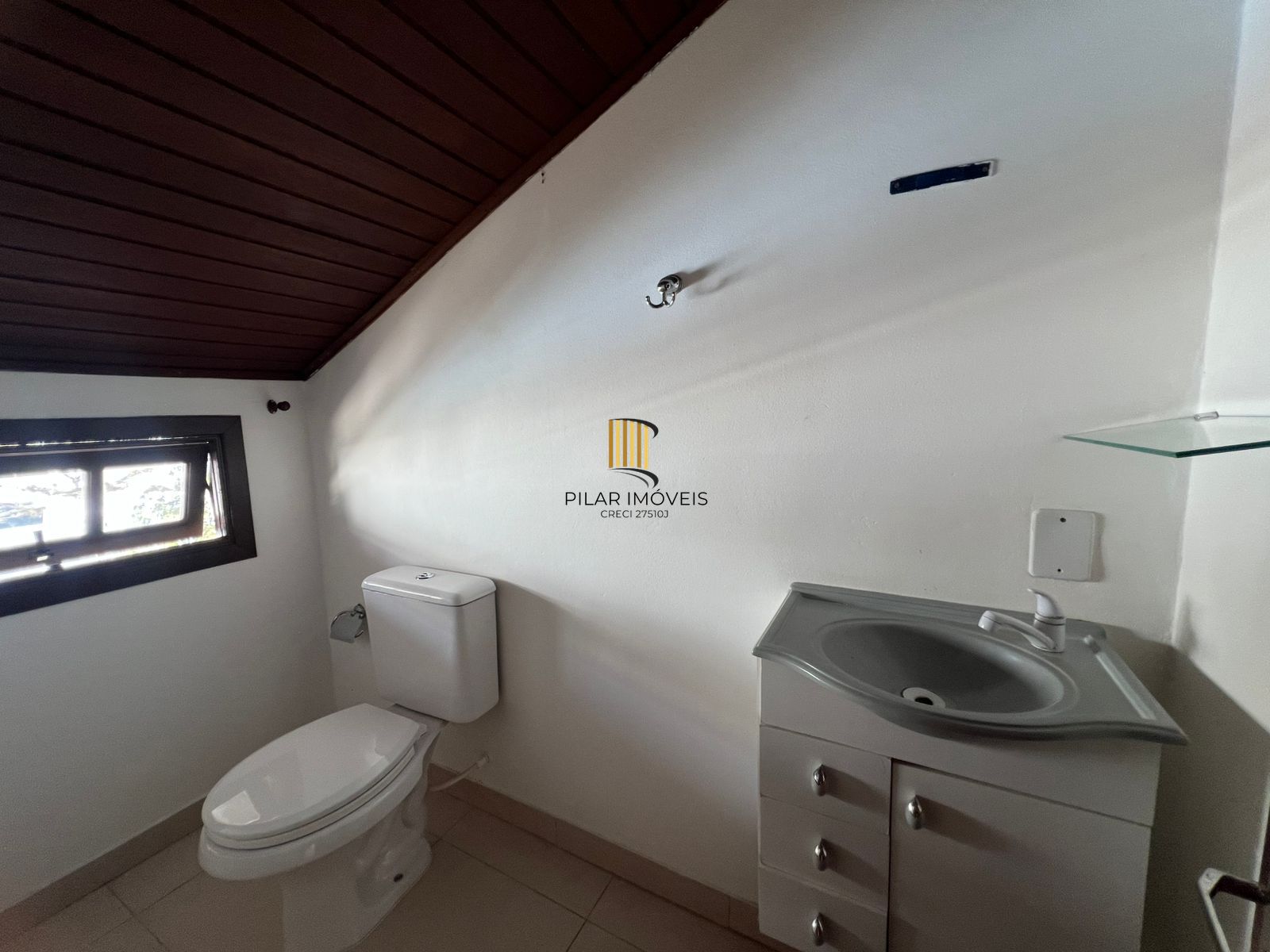 Casa Condominio no bairro Vila Nova, com 3 dormitório(s), à venda.