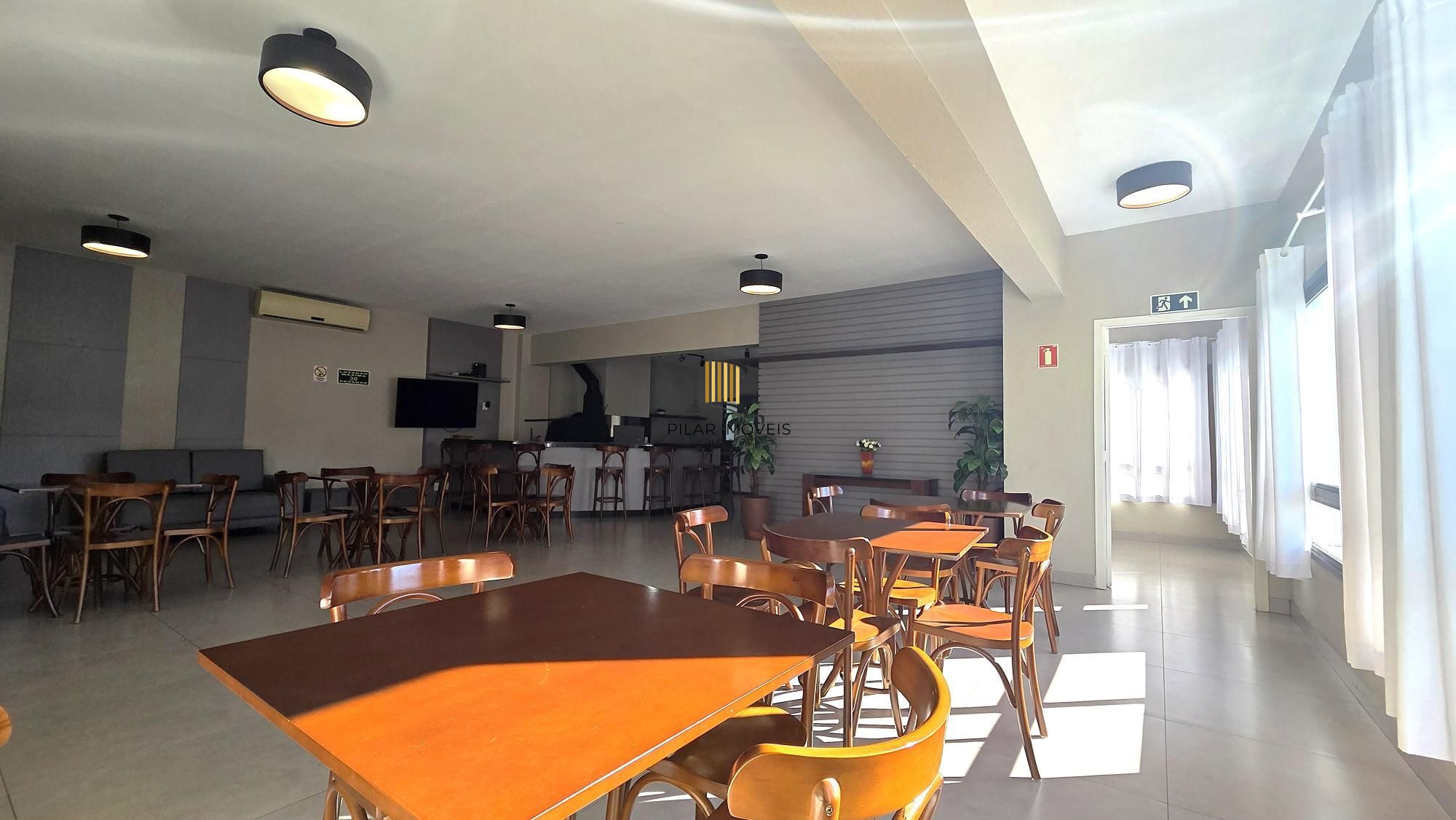 Apartamento de 75,9 m² com 3 dormitórios, 1 suíte e 2 vagas de garagem, próximo ao Barra Shopping Sul.