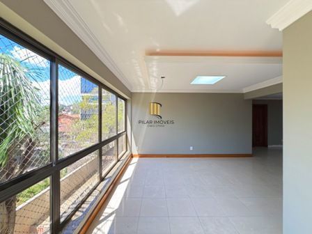 Apartamento com 3 dormitórios á venda no Bairro Tristeza.