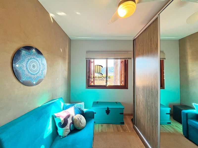 Casa Residencial com 3 dormitórios à Venda na Hípica.