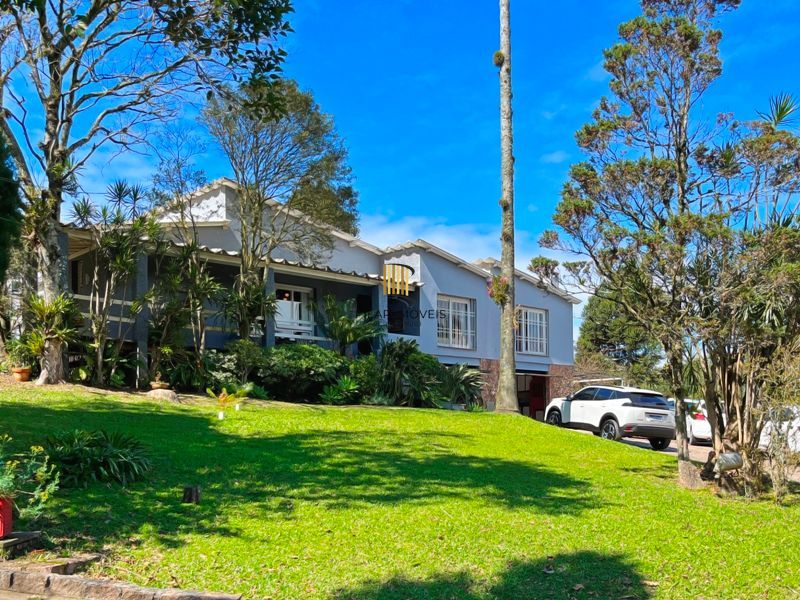 Casa em condomínio para pessoas de bom gosto.