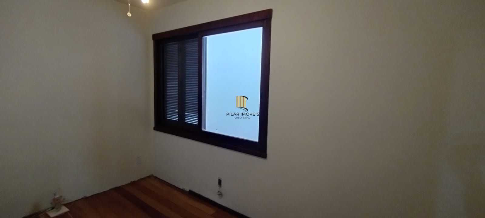 Casa Residencial com vista incrível para o Rio Guaíba no bairro Vila Conceição.