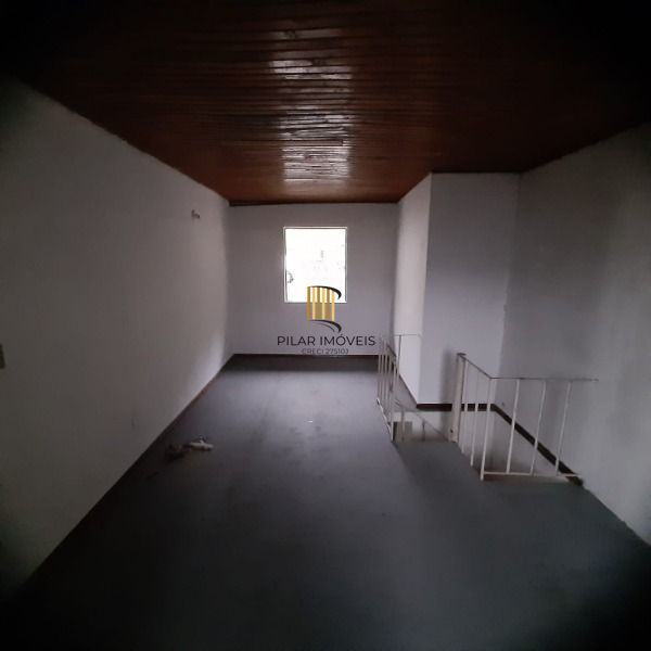 Casa Condominio em Porto Alegre, no bairro Hípica, com 1 dormitório(s), e 1 banh