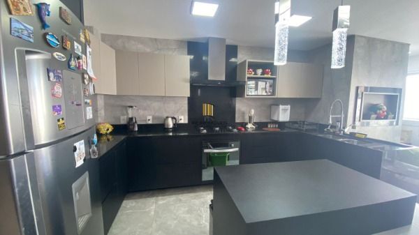 Casa Condominio para Venda - 203.81m², 3 dormitórios, sendo 1 suites, 2 vagas - 