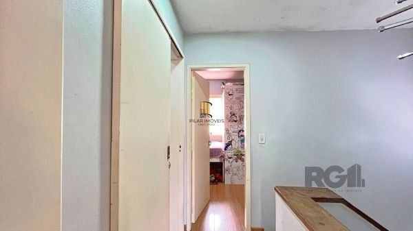 Casa em Porto Alegre, no bairro Cavalhada, com 2 dormitório(s), e 2 banheiros, à