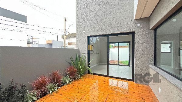 Casa Condominio em Porto Alegre, no bairro Hípica, com 3 dormitório(s), e 3 banh