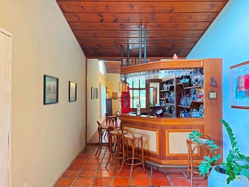 Casa em condomínio para pessoas de bom gosto.