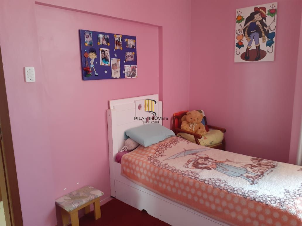 Ótima casa com 4 dormitórios no bairro Partenon.