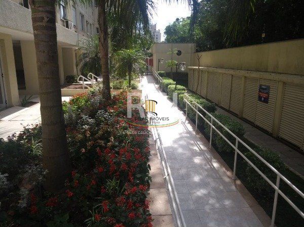 Apartamento em Porto Alegre, no bairro Sarandi, com 3 dormitório(s), e 3 banheir