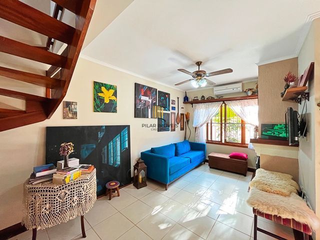 Ótima Residência com 3 dormitórios á venda no Bairro Ipanema.