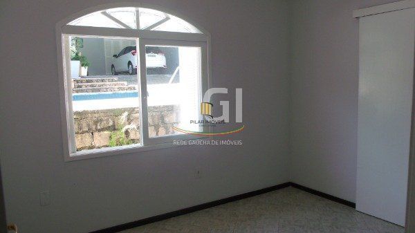 Casa para Venda - 340m², 3 dormitórios, sendo 2 suites, 6 vagas - Jardim Isabel