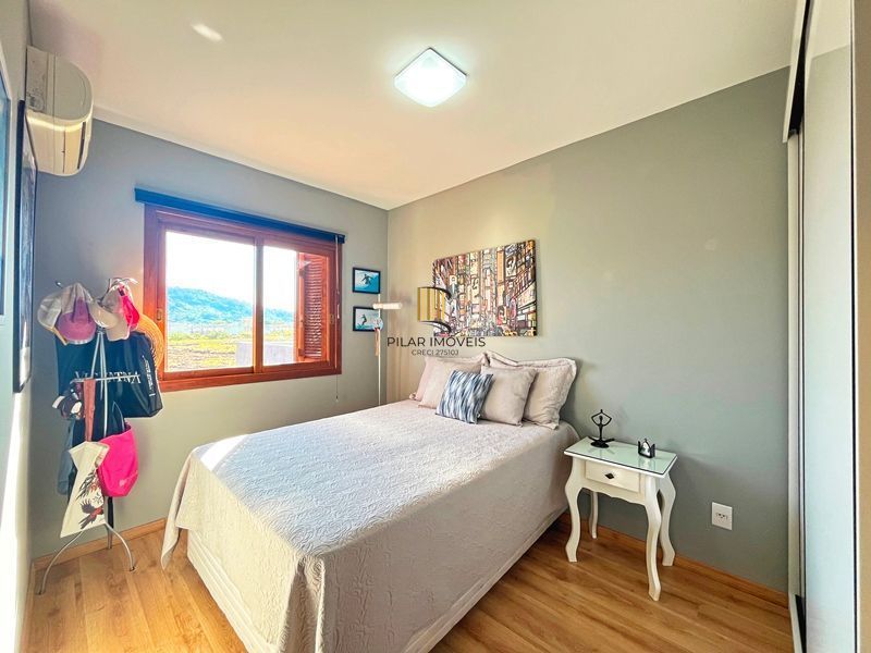 Casa Residencial com 3 dormitórios à Venda na Hípica.