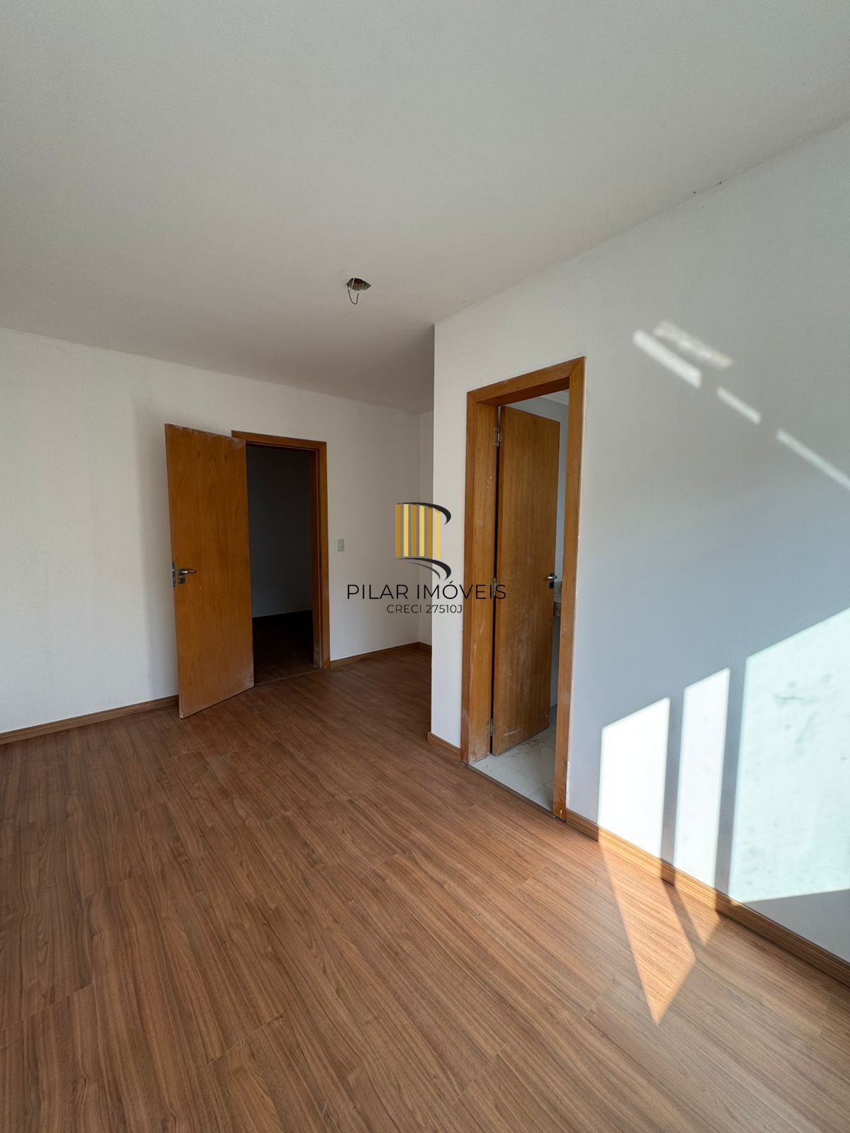 Residência com 3 suítes no caminhos do sol