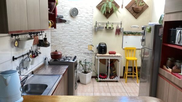 Apartamento em Porto Alegre, no bairro Ipanema, com 3 dormitório(s), e 3 banheir