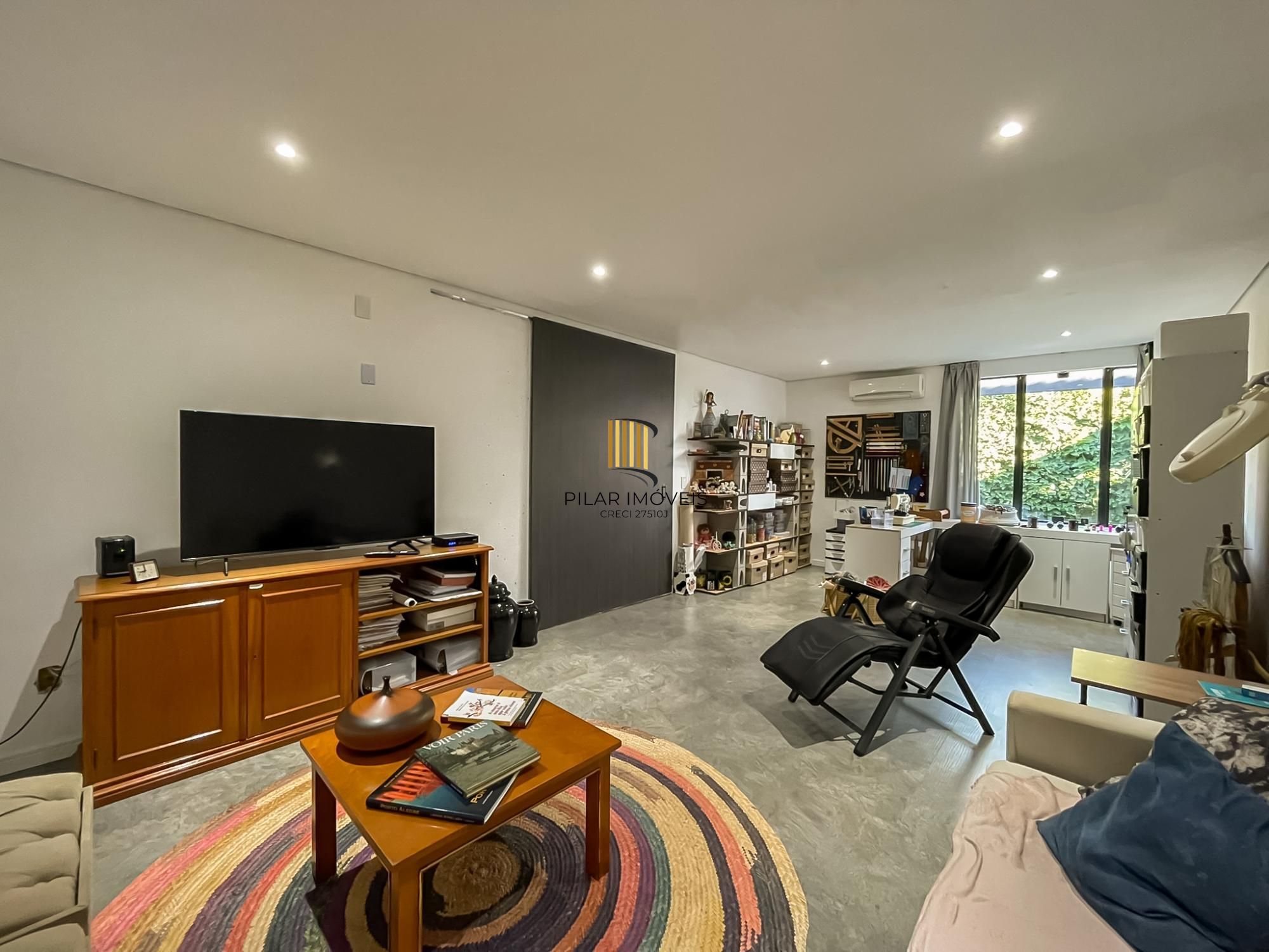 Linda Residência com 3 amplas suítes no Terra Ville.
