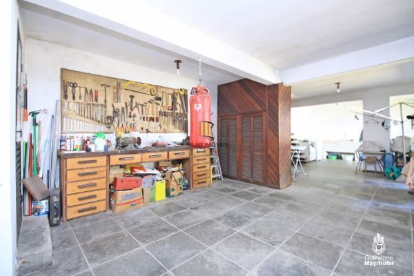 Casa para Venda - 200m², 3 dormitórios, sendo 1 suites, 4 vagas - Ipanema