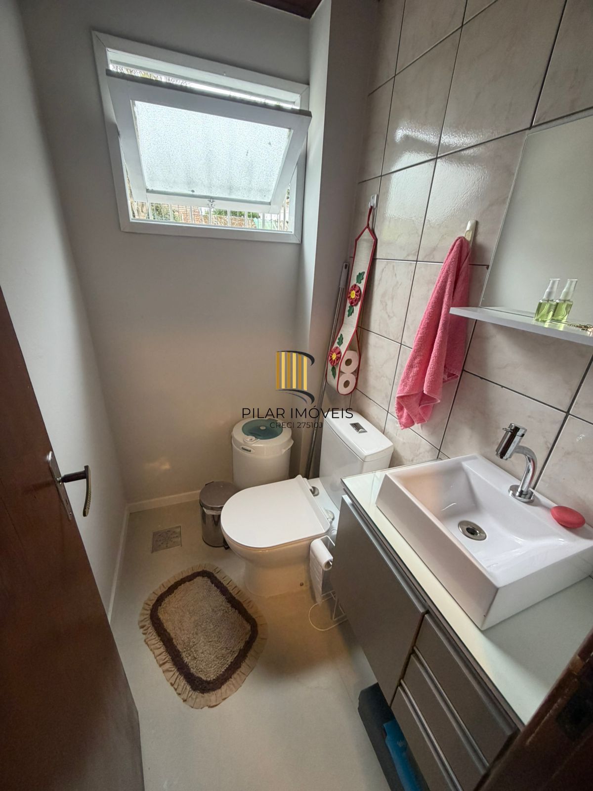 Casa Condomínio no bairro Tristeza, com 3 dormitório(s),