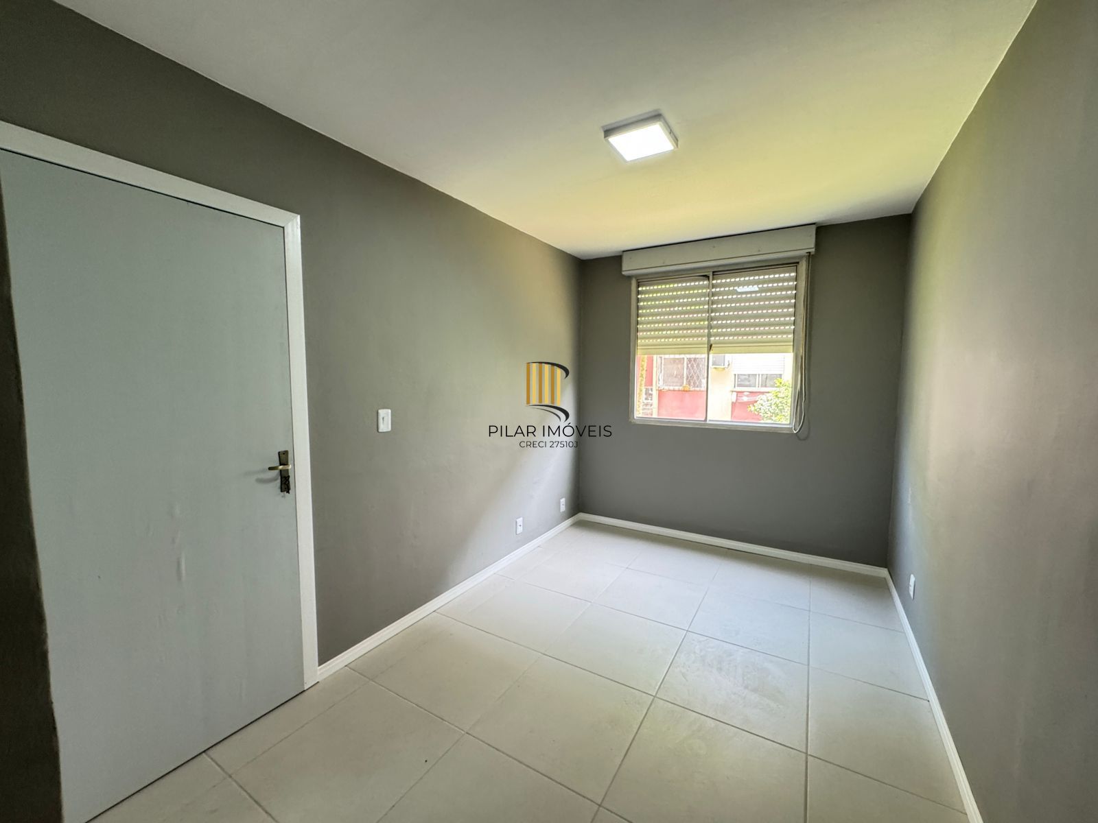 Impecável - Reformado , semi mobiliado 1D, vaga rotativa- Vila Nova