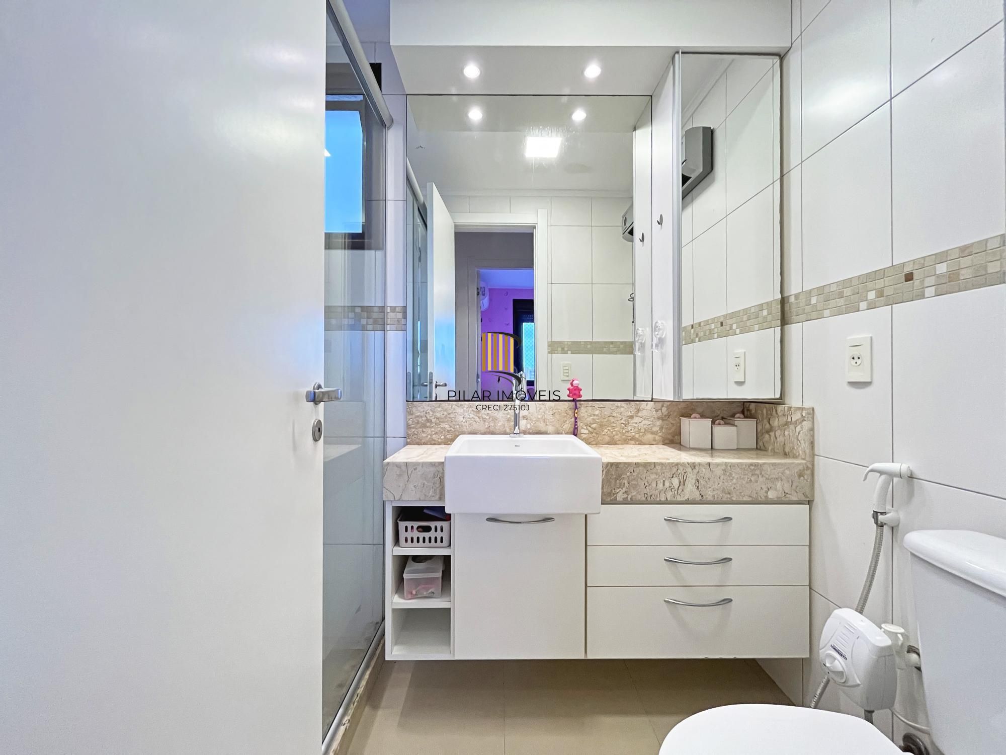 Apartamento 3 dormitórios, vista para o Guaíba,2 vagas, 88m²,no bairro Tristeza