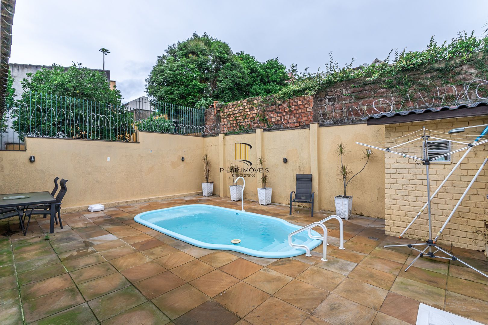 Excelente casa de dois pavimentos no bairro Ipanema – Zona Sul de Porto Alegre