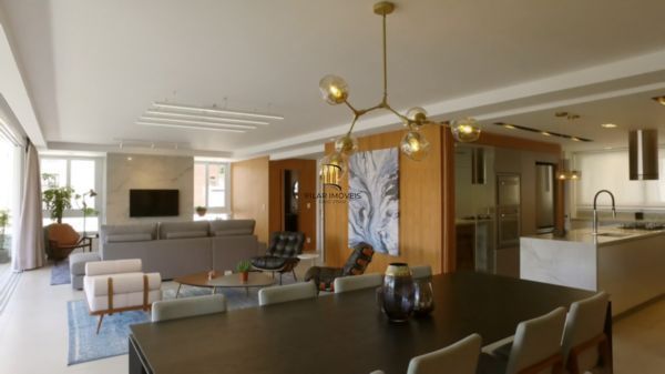 Cobertura para Venda - 177m², 3 dormitórios, sendo 3 suites, Menino Deus