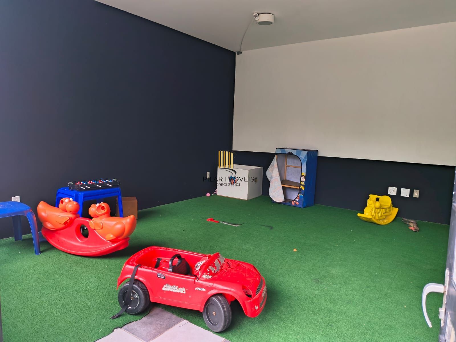 Excelente  apartamento com 3 dormitórios c/ 88m² no Bairro Guarujá.