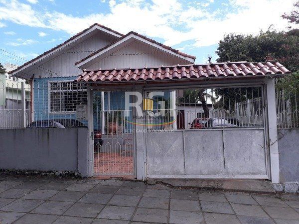 Casa para Venda - 90m², 4 dormitórios, 3 vagas - Cristal
