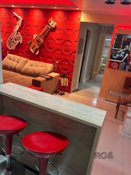 Apartamento com 3 dormitórios sendo 1 súite 1 vaga no Bairro Cavalhada