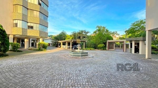 Ótima Cobertura Duplex com 233,00 m² Privativos no Miolo do Bairro Tristeza