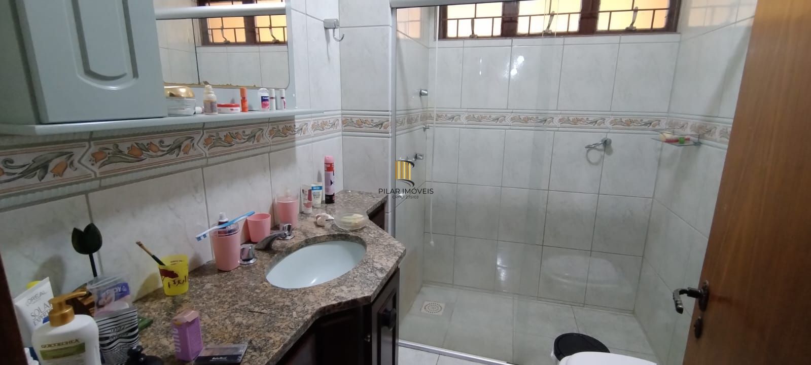 Casa Residencial com vista incrível para o Rio Guaíba no bairro Vila Conceição.