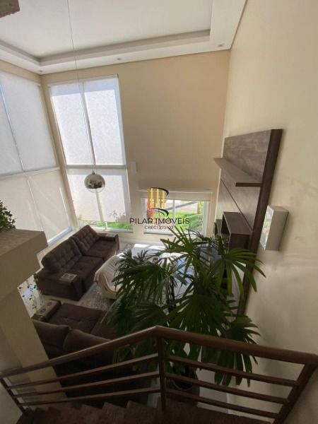 Casa para Venda - 223m², 3 dormitórios, sendo 1 suites, 2 vagas - Lagos De Nova 