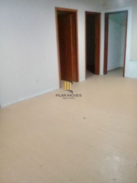 Predio em Porto Alegre, no bairro Glória, e 0 banheiros, à venda.