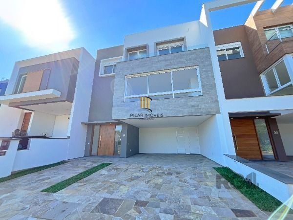 Casa Condominio em Porto Alegre, no bairro Hípica, com 3 dormitório(s), e 3 banh