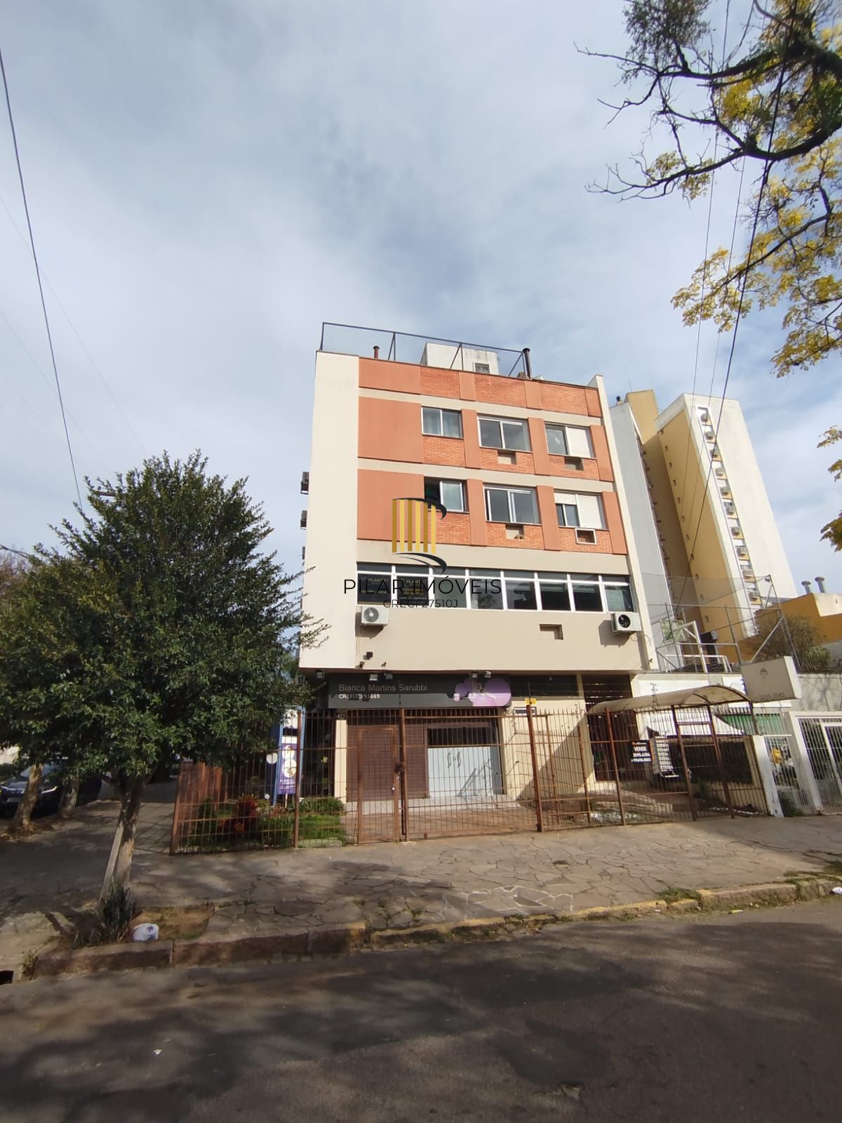 Apartamento 1 dormitório à venda no Bairro Azenha, colado no Menino Deus em Porto Alegre
