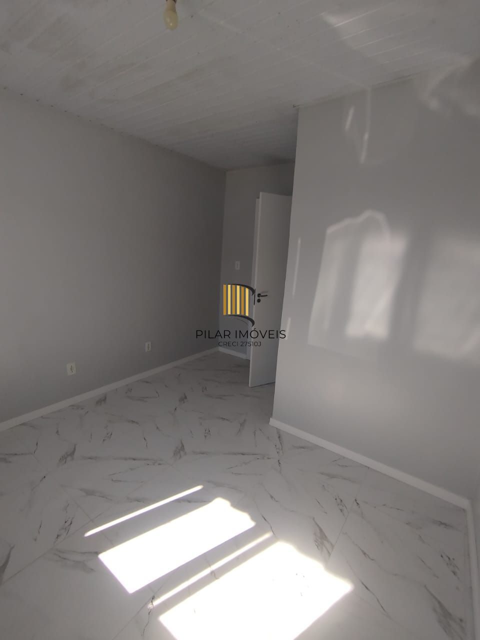 Casa no Novo Mundo em Gravatai, aceita Financiamento pelo Minha Casa Minha Vida