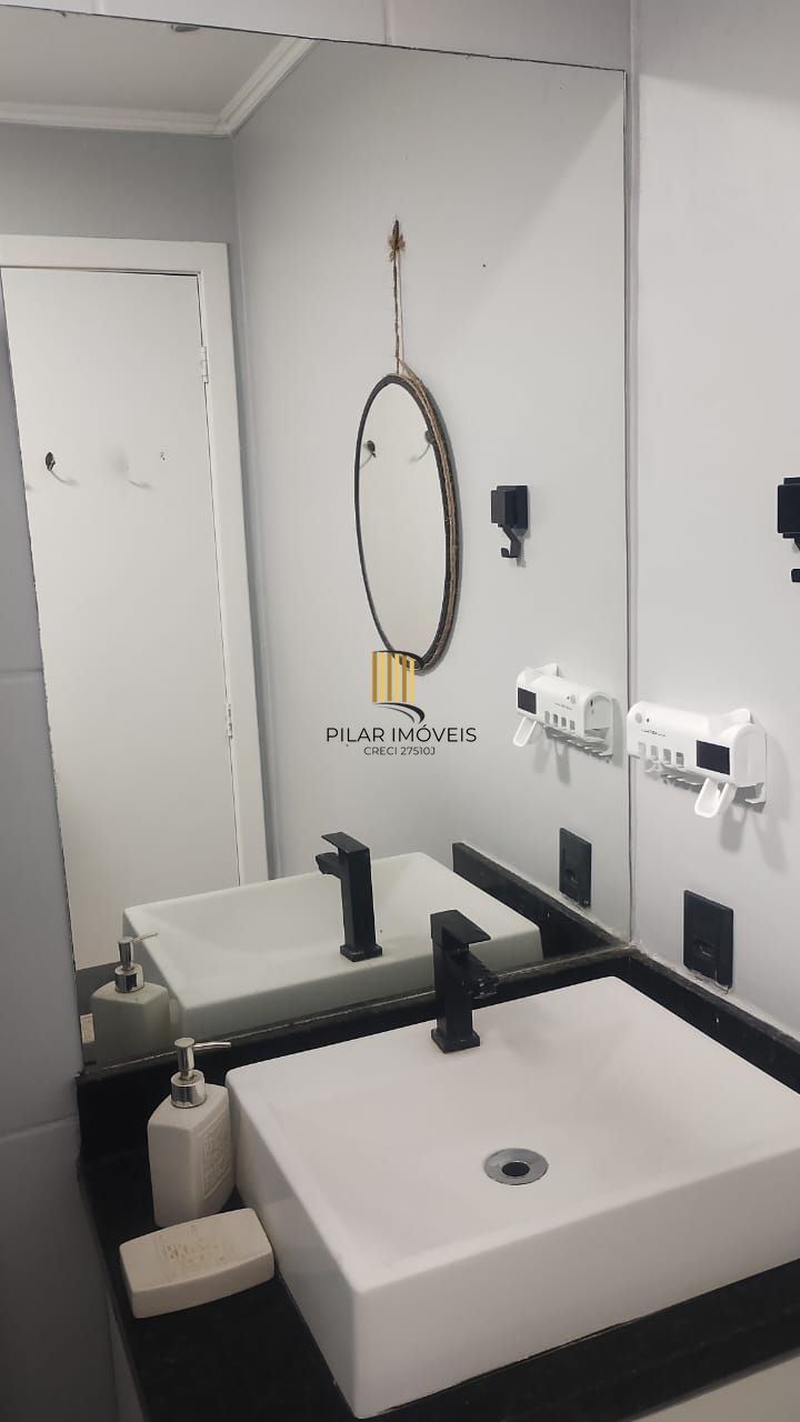 Apartamento 2 dormitórios no bairro Restinga