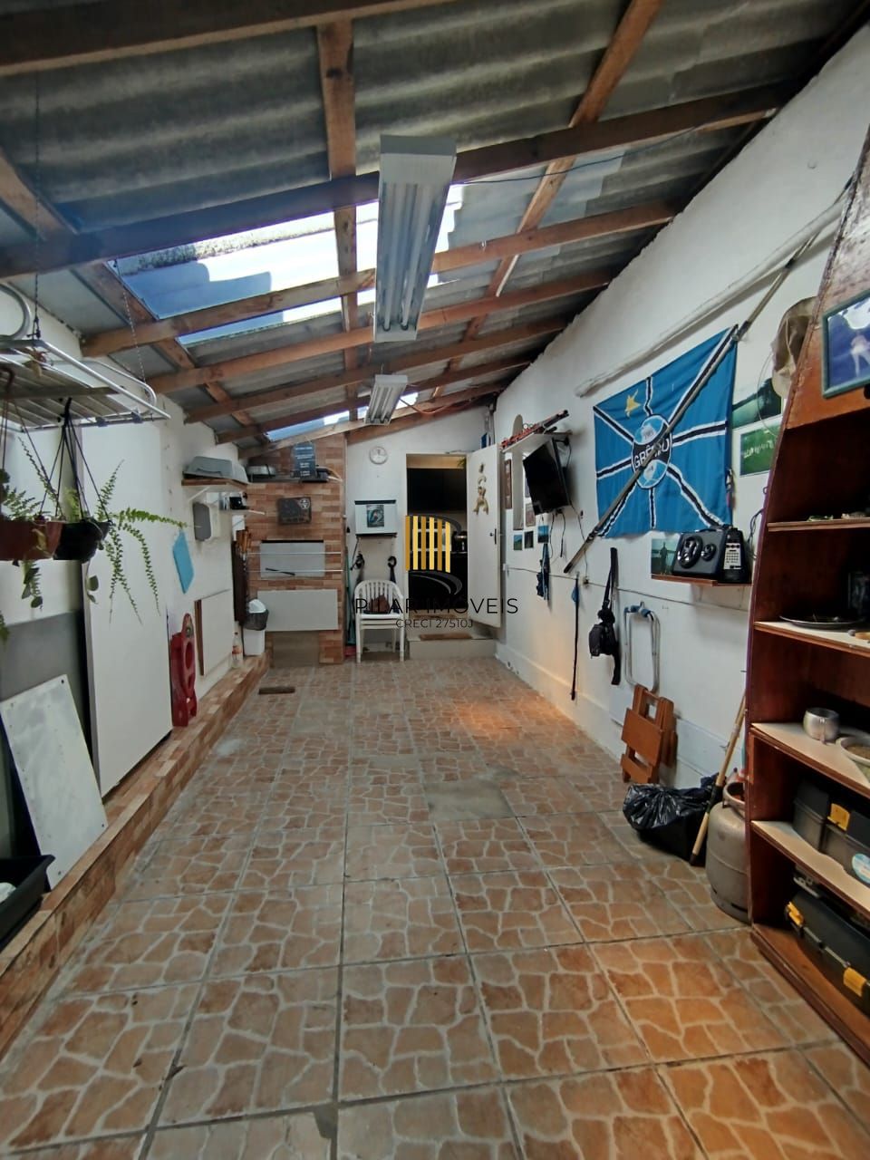 Ótima casa c/3 quartos, suite, 2 vagas e 120m², próximo á Igreja São Jorge