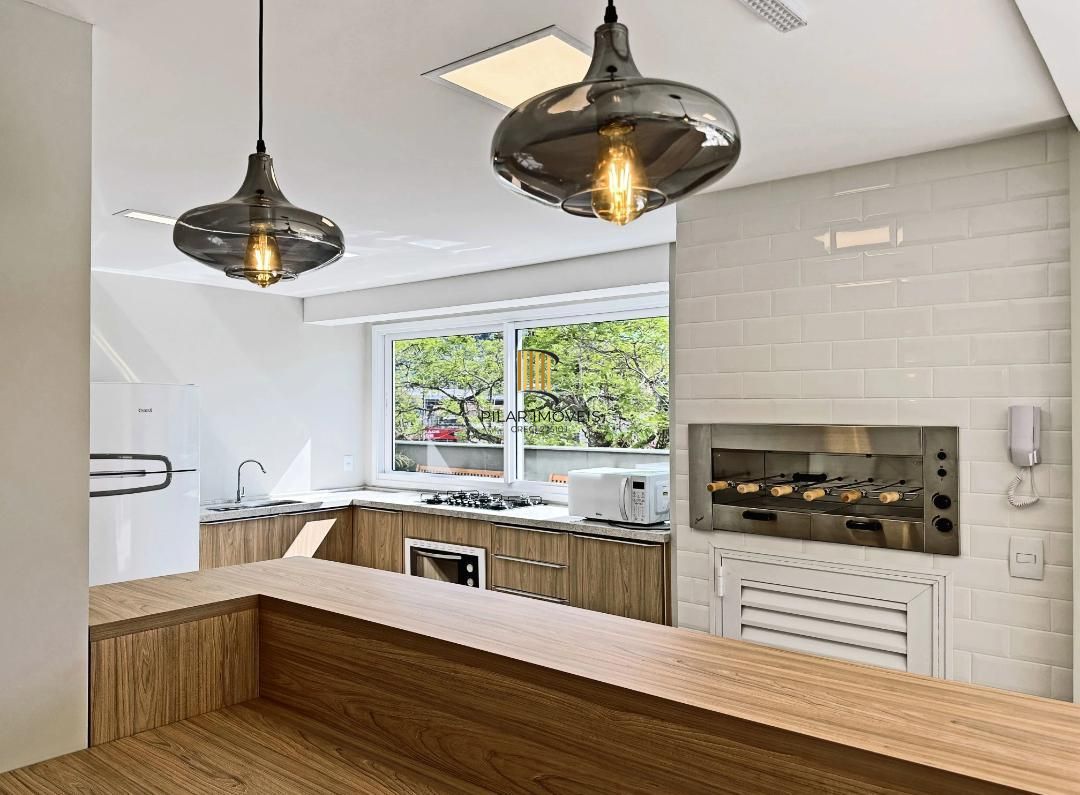 Apartamento 2 dormitórios/quartos, 1 vaga/box, no Bairro Partenon em Porto Alegre RS