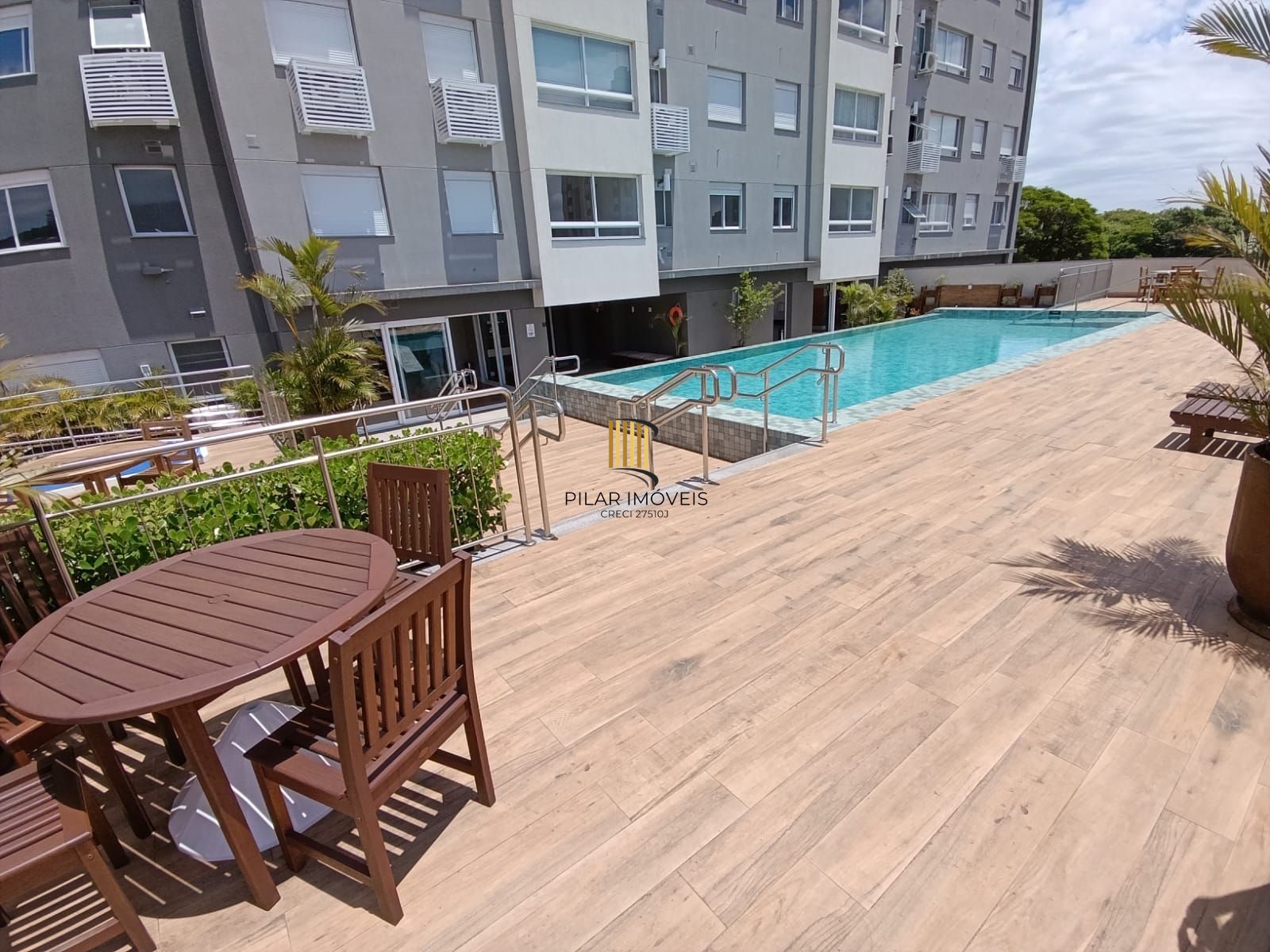 Apartamento 2 dormitórios/quartos, 1 vaga/box, no Bairro Partenon em Porto Alegre RS