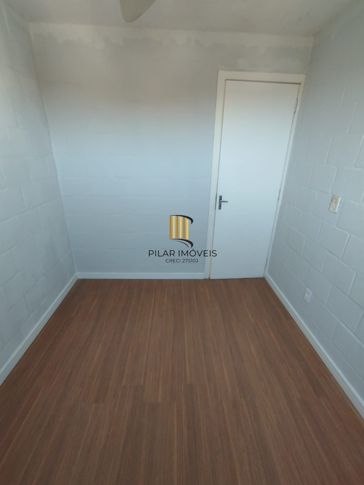 Lindo apartamento reformado - financia 100% pelo MCMV