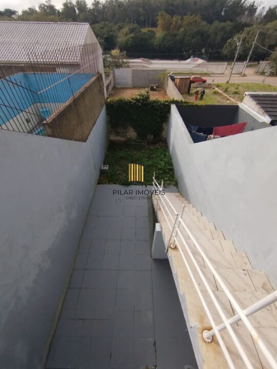 Sobrado triplex com 142m² -  apenas R$ 2.500,00 m² - aceita FGTS/FInanciamento