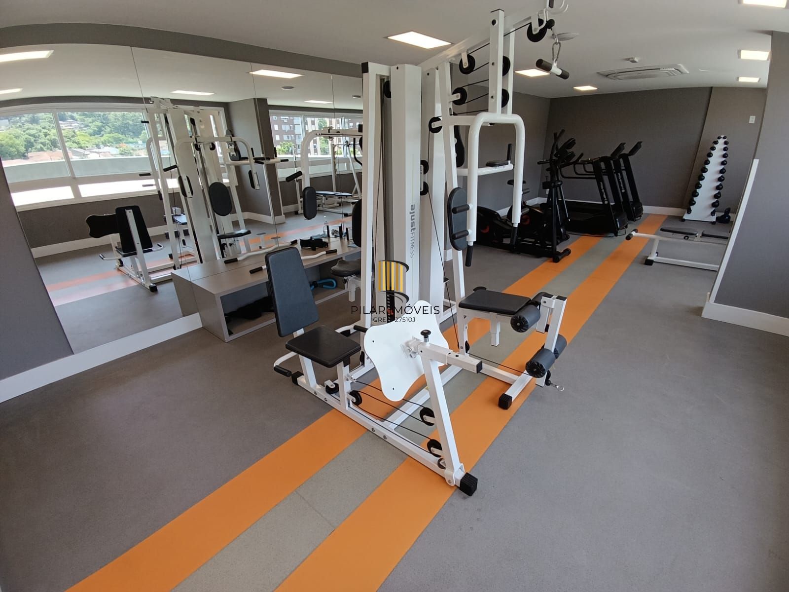 Apartamento 2 dormitórios/quartos, 1 vaga/box, no Bairro Partenon em Porto Alegre RS