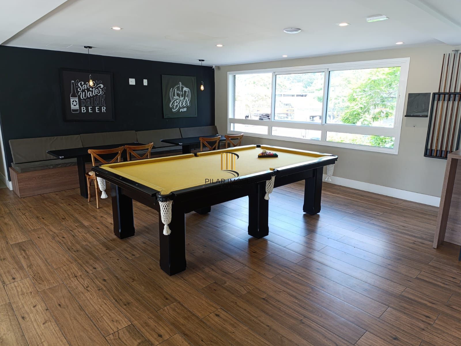 Apartamento 2 dormitórios/quartos, 1 vaga/box, no Bairro Partenon em Porto Alegre RS