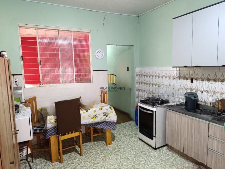 Casa com 3 quartos/dormitorios, vaga/ box garagem, no Bairro Aparício Borges, em Porto Alegre/RS