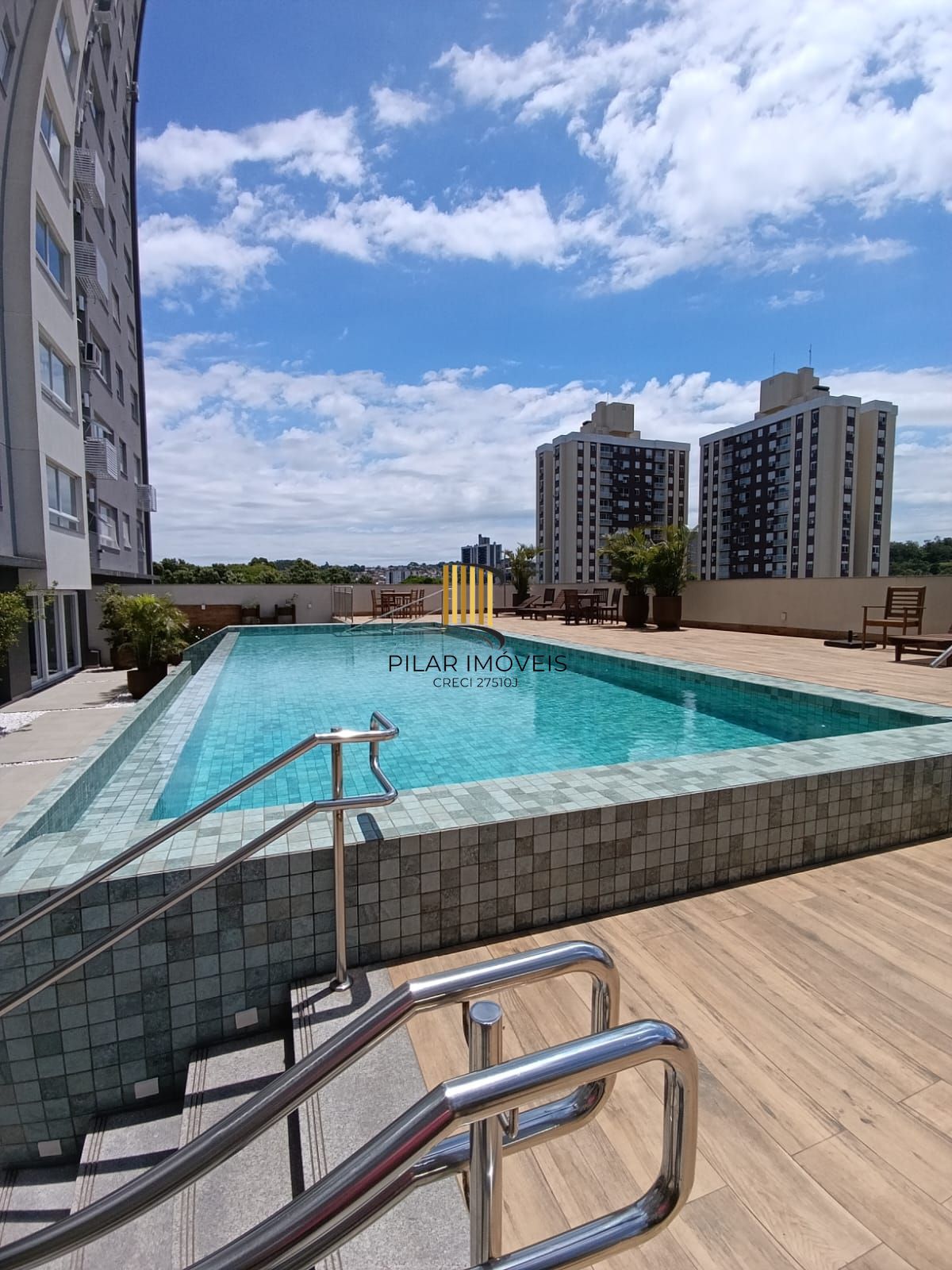 Apartamento 2 dormitórios/quartos, 1 vaga/box, no Bairro Partenon em Porto Alegre RS