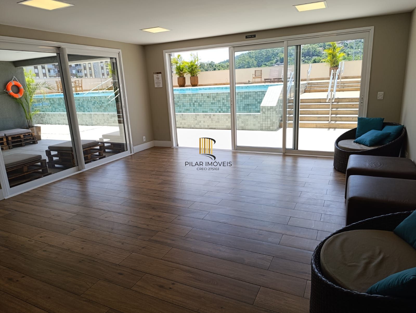 Apartamento 2 dormitórios/quartos, 1 vaga/box, no Bairro Partenon em Porto Alegre RS